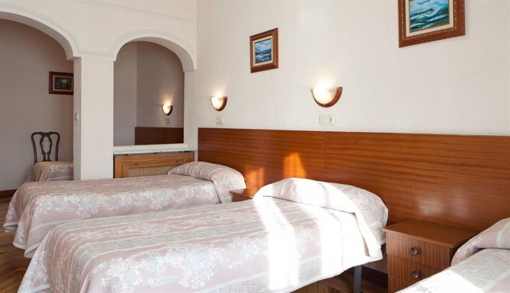 Hostal Zamora Madrid Kültér fotó